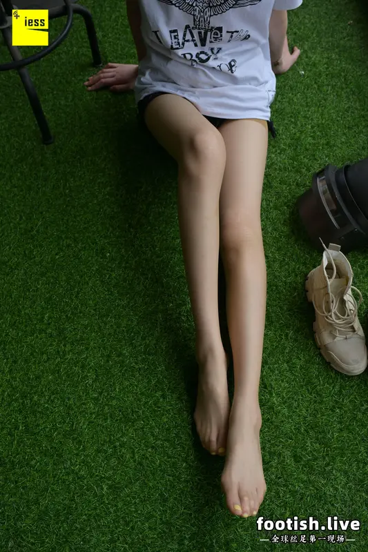 [IESS异思趣向] 普惠集 169-腿霸的一组日常随拍 1